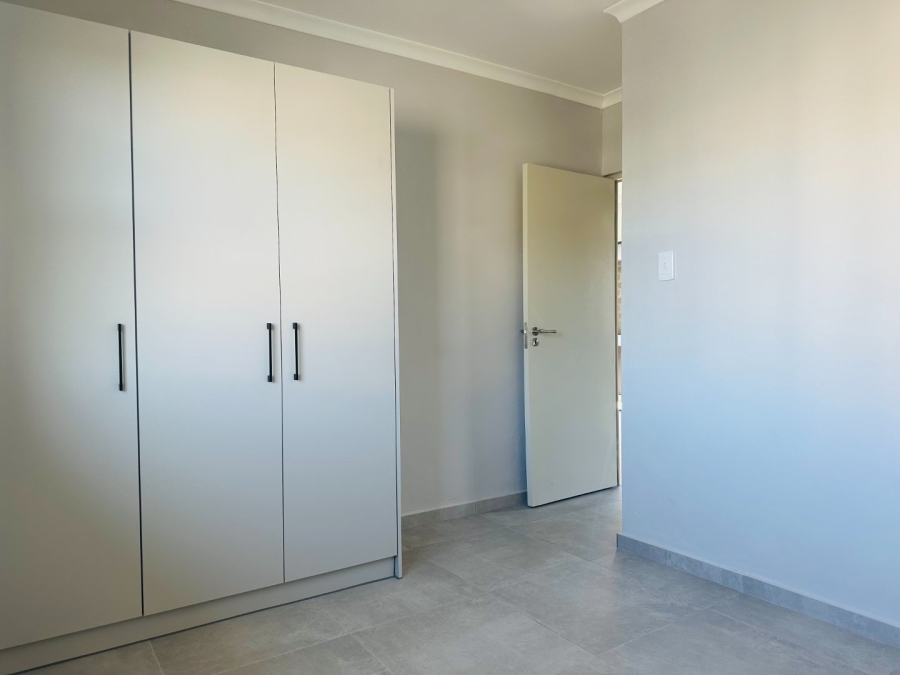 2 Bedroom Property for Sale in Parklands Western Cape